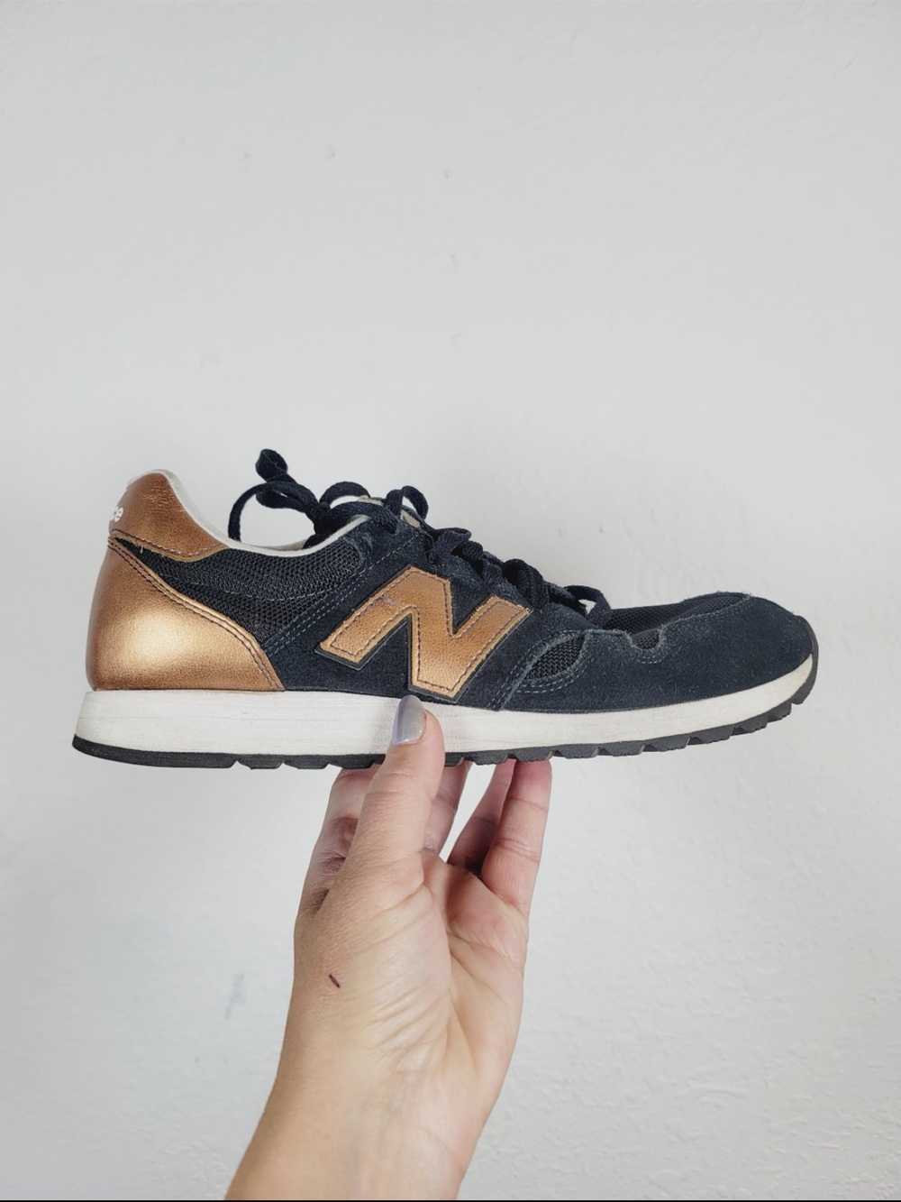 New Balance 520 Black & Metallic Bronze Retro Runner, Size 10